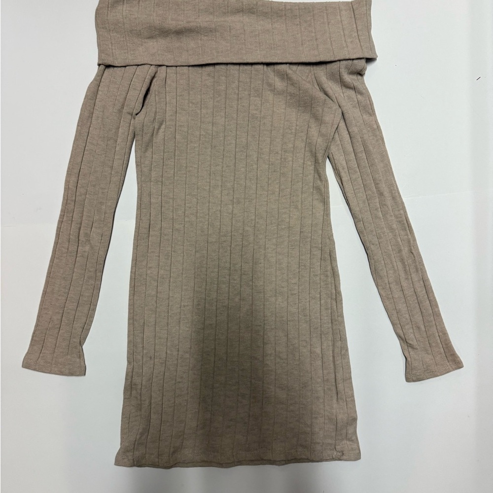 Forever 21 Beige Ribbed Knit Top